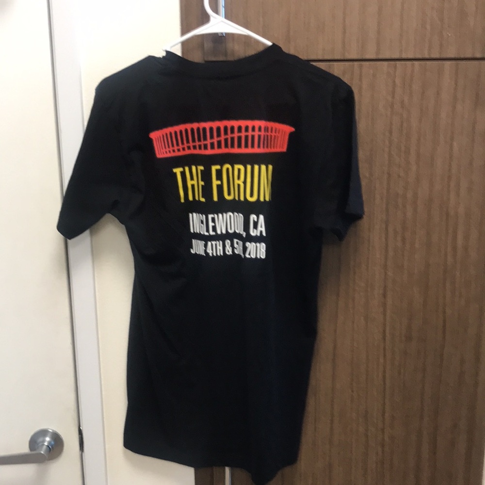 Concert Tee Shirt - Picture 3 of 4